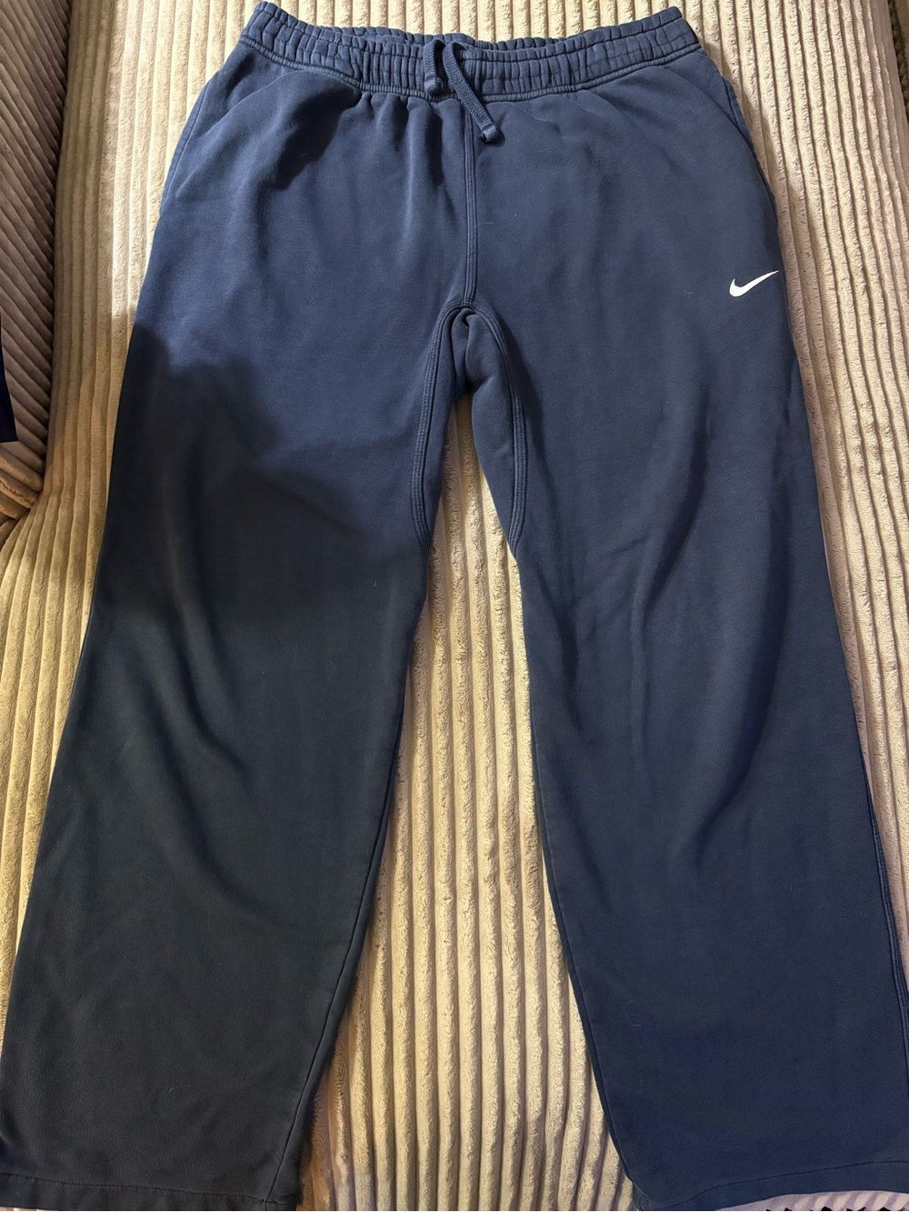 Nike Navy Blue Men's Sweatpants with White Swoosh